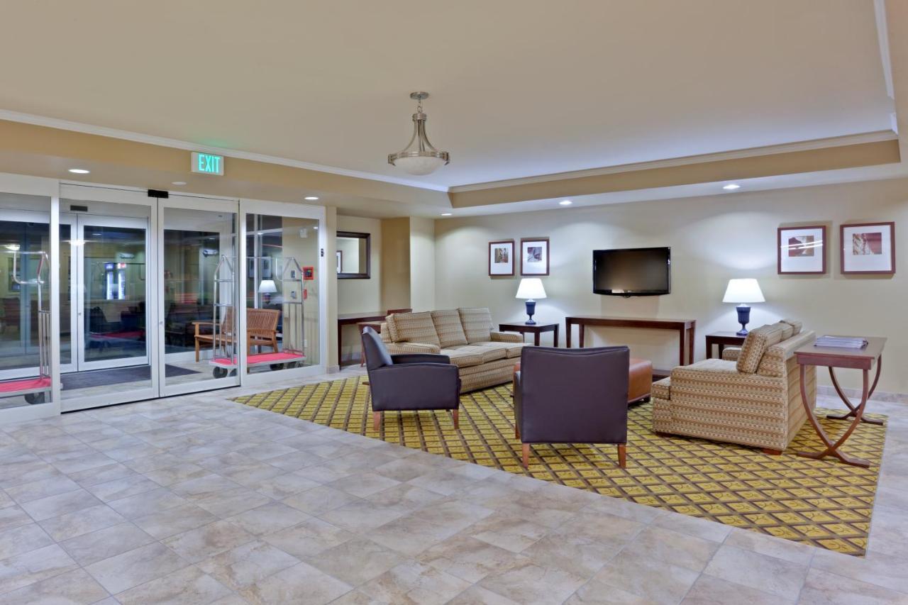 Candlewood Suites Lakewood, An Ihg Hotel Exterior photo
