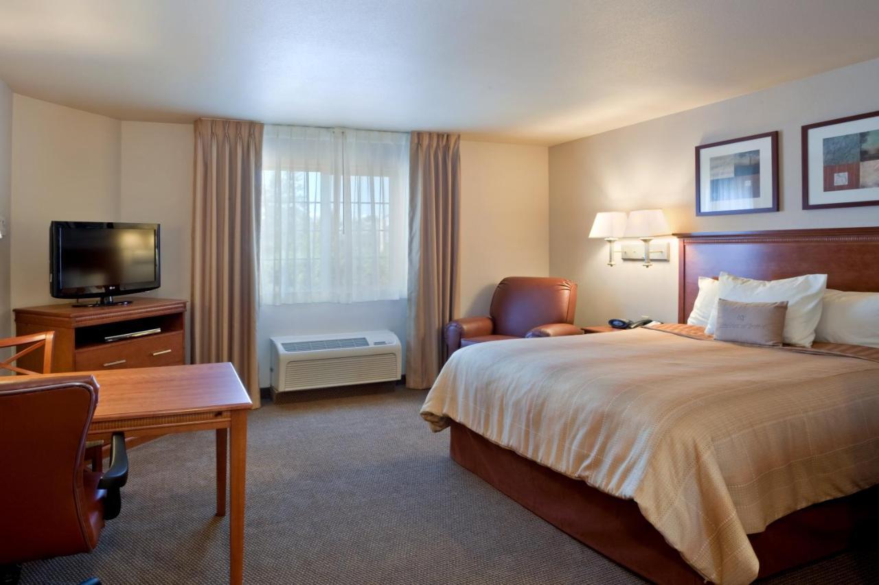 Candlewood Suites Lakewood, An Ihg Hotel Exterior photo